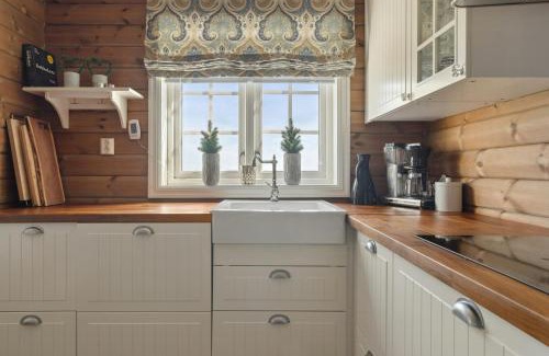 B Casa | Modern Family Cabin Near Vinterland Ski Resort