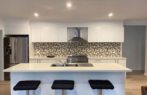 Cape Schanck Casa | Modern Family Escape with all the comforts of home - small dog friendly.