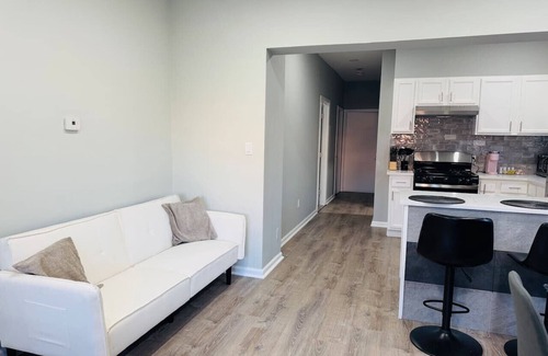 Passaic Casa | Modern Family Getaway to NYC
