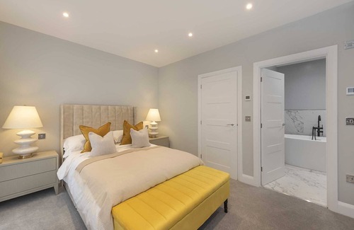 Tring Casa | Modern family home near London