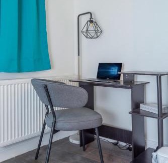 Waltham Forest Apartamento | Modern family home w/Wi-Fi, Netflix, self check-in