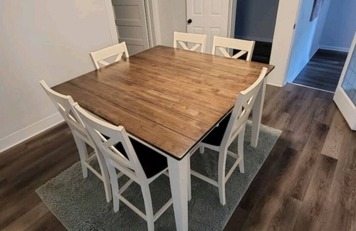 Kernersville Casa | Modern Farmhouse, 1 Mile-Downtown, Self Check-In