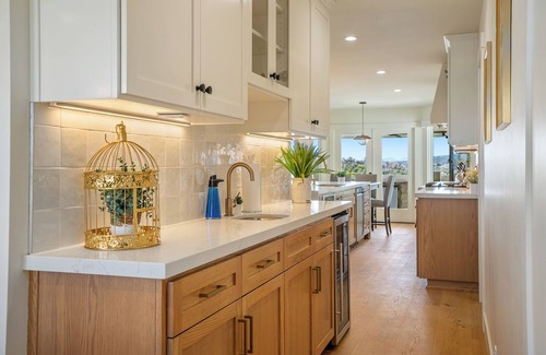Paso Robles Casa | Modern Farmhouse & Guest House w/Pool & Vineyard Views!