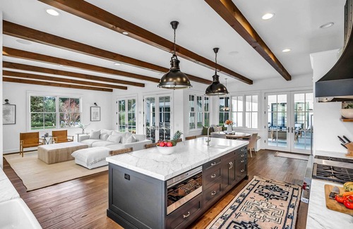 Sonoma Casa | Modern Farmhouse Near Sonoma