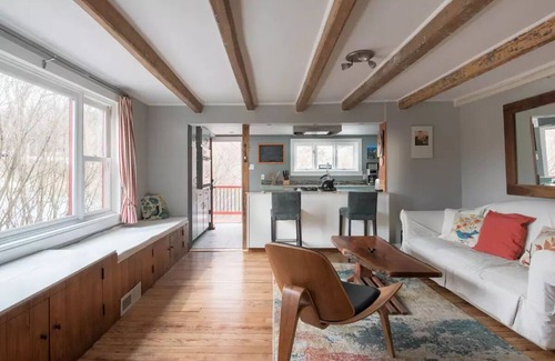 Wallkill Casa | 12 acres de terreno con vistas prístinas del Gunks