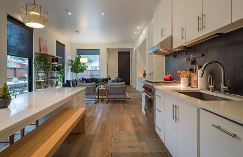 Bouldin Casa | Marfa Modern- ¡Camina hasta el SOCO!