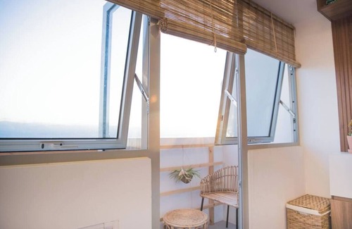 Matandang Balara Condominio | Modern-Filipino Studio, short walk to Ever mall
