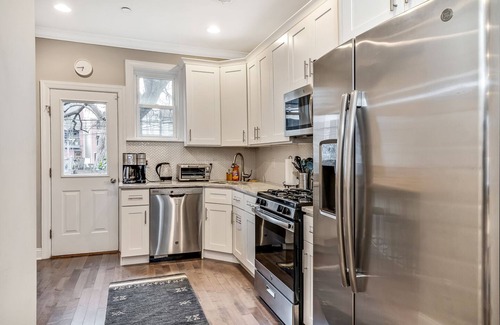 Fishtown Casa | Modern Fishtown 4Bed/3Bath w/ Roof-deck + Patio!