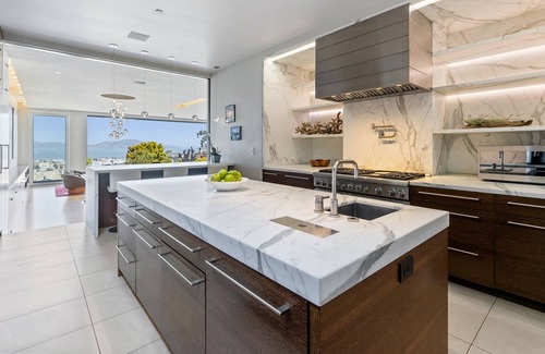 Pacific Heights Casa | Modern Five Story Pacific Heights Villa