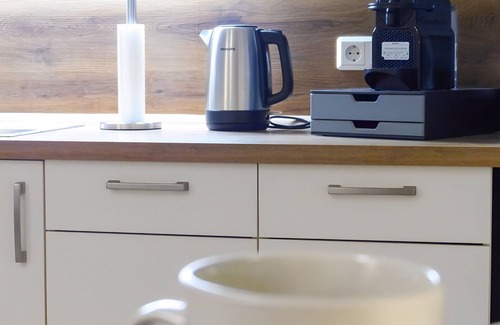 Aschersleben Apartamento | ※Modern Apartment, Queen, NETFLIX, Kitchen, Near AMEOS※