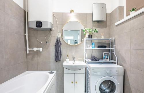 Belso-Ferencvaros Apartamento | Modern & Functional Comfort With AC by NW