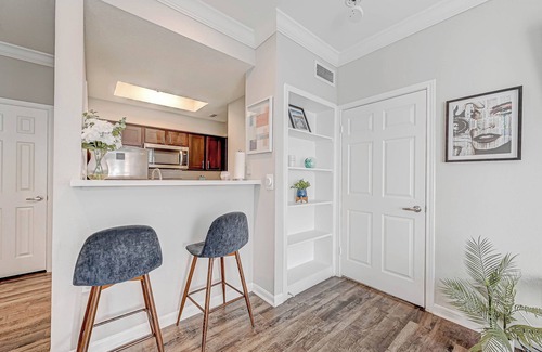 Texas Medical Center Apartamento | Modern Furnished Apartment in Houston with Parking and Fast Wi-Fi