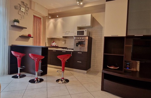 Monza Apartamento | Modern furnished two-room apartment near old town and FS station