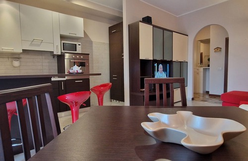Monza Apartamento | Modern furnished two-room apartment near old town and FS station