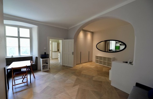 Wieden Apartamento | Modern gem of an old building