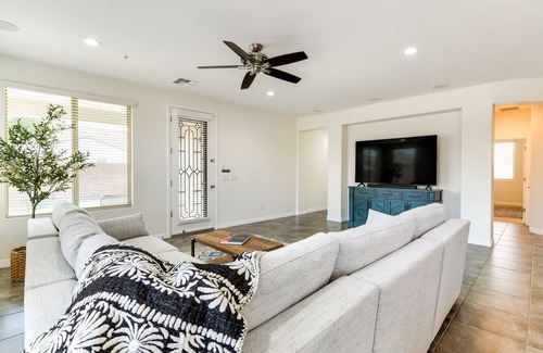 Power Ranch Casa | Modern Gilbert Home Rental w/ Community Amenities!