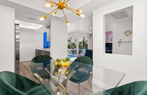 Palm Springs Condominio | Modern, Glam 2-br Condo w/ Amazing Mountain Views