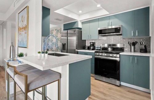 Palm Springs Condominio | Modern, Glam 2-br Condo w/ Amazing Mountain Views