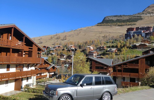 Les Deux Alpes Apartamento | Moderno Apartamento Planta Baja en Gran ubicación- perfecto para familias o parejas
