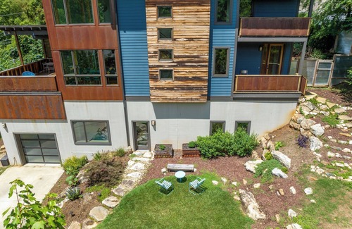 East End - Valley Street Casa | Moderno escondite a 10 minutos a pie del centro de Asheville / South Slope