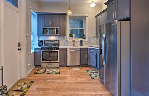 Grand Boulevard Casa | Modern Historic Greystone ~ 5 Mi to Downtown!