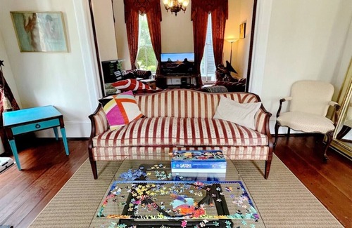 Galveston Casa | Modern & Historic Home: Perfect for Families!