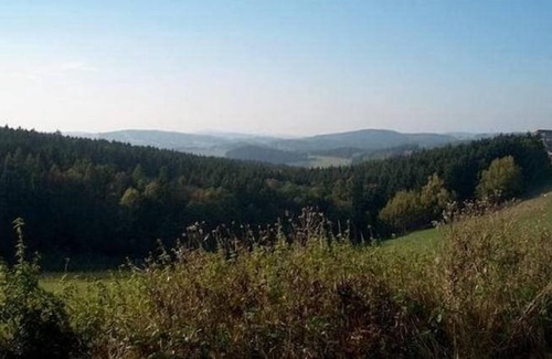 Stupna Casa | Moderna Casa de Vacaciones en Vidochov con Piscina Privada