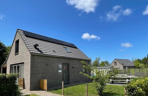 Sint Maarten Casa | Modern holiday home for 6 Persons, nearby the sea, outdoor swimming pool, small-scale holiday park