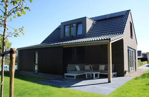 Sint Maarten Casa | Modern holiday home for 6 Persons, nearby the sea, outdoor swimming pool, small-scale holiday park