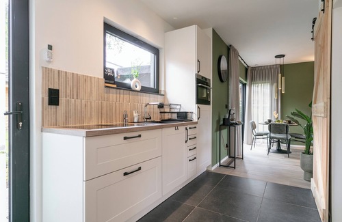 Zutendaal Casa | Modern holiday home for 4 people in the woods