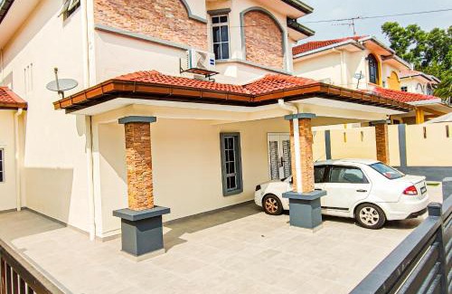 Kajang Casa | Modern Home at Kajang by HCK