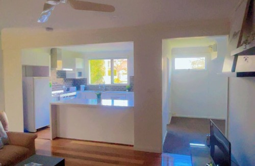 Manuka Casa | Modern home Close to Parliament @Canberra