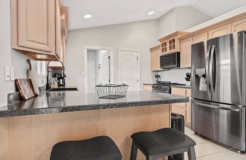 Rapid City Casa | Modern Home-Garage-Scenic Patio