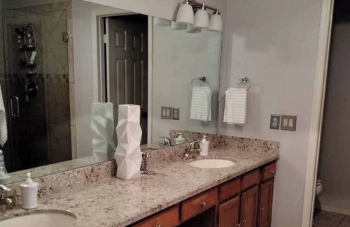 Fairway Ridge At Westbrook Village Casa | Modern home in quiet golf community!