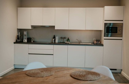 Nieuw Gent Apartamento | Modern home near Ghent: Easy Access, Ideal Living