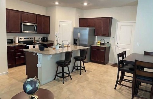 Orlando Casa | Modern Home Orlando Near Airport