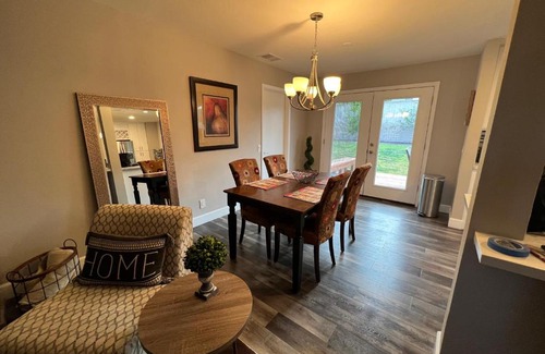 San Antonio Heights Casa | Modern Home SoCal Luxury Claremont/Upland 2BD/ 2BTH +Den, Oasis Backyard w/ BBQ