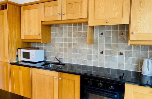 Kenmare Casa | Modern home with 3 bedrooms and 3 bathrooms in Kenmare town