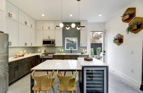 East MLK Casa | Modern Home with Hot Tub | Near Downtown