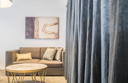 Chatswood CBD Apartamento | Modern Hotel Apartment Perfect location 1bed 1 bath apartment at Chatswood