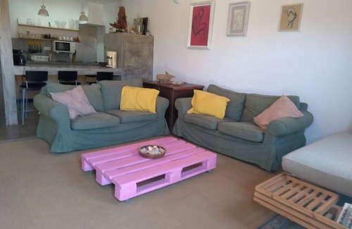 Raposeira Casa | Vivienda moderna en aldea encantadora, 5 minutos de la playa (cap. 6 personas)