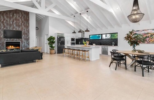 Red Hill South Casa | Modern house near wineries and good restaurants