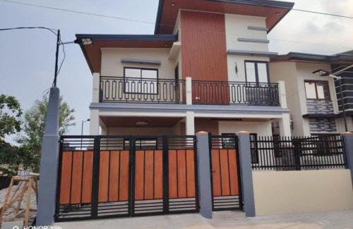 Iba Apartamento | Modern house with a mountain view