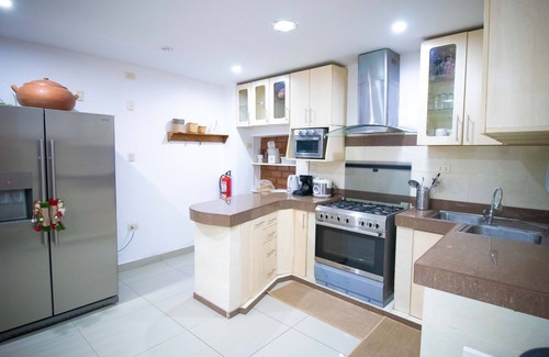 San Isidro Casa | CASA MODERNA CON TERRAZA CERCA DE LAS PLAYAS