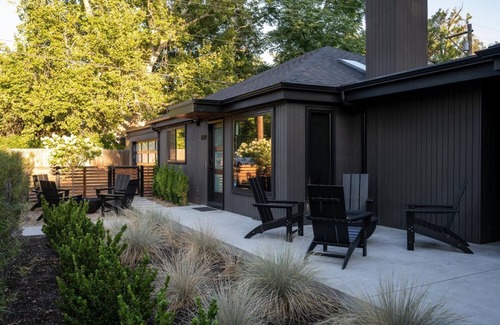 North End Casa | Modern Hyde Park home- completely remodeled