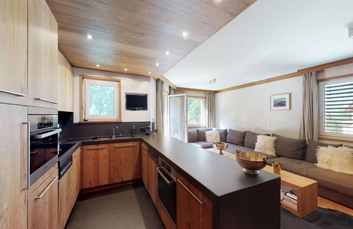 St. Moritz Apartamento | Modern in alpine style designed apartment with tasteful details