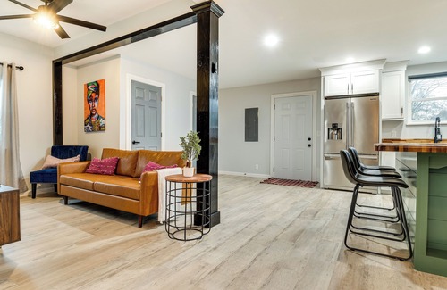 Indianapolis Cabaña | Modern Indianapolis Home < 2 Mi to Downtown!