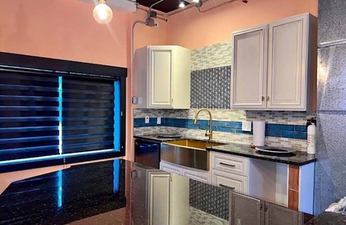 Seneca Falls Condominio | Modern Industrial Condo. Finger Lakes Region.