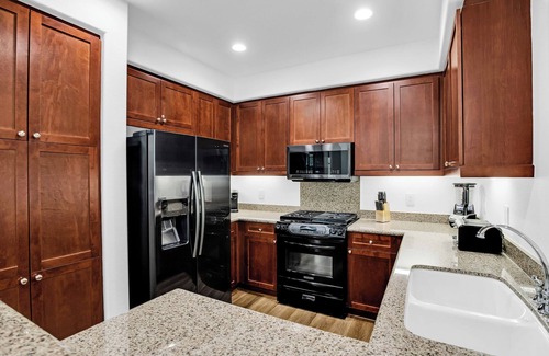 La Quinta Condominio | Modern King 2BR/2BA Legacy Villa near Main Pool
