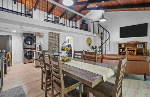 Little Elm Casa | Modern Lakefront Loft Retreat ~ Private Beach & Water Toys